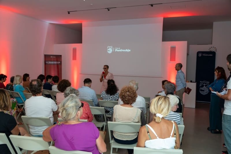 découvrez les événements culturels et spectacles à ne pas manquer le 22 octobre 2025 : théâtre, concerts, expositions et plus encore pour une journée riche en émotions.